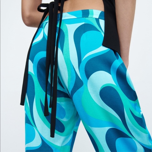 ZARA Silky Bold Blue Groovy Print The Safia Satin Effect Button Zip Flare Pants - Picture 3 of 14